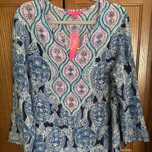 NEW rare! Gorgeous Silky Tunic with Embellishments Lilly Pulitzer. Size small.